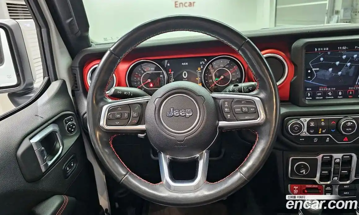 Jeep Wrangler 2021 2.0 гидро в Москве № 232313, фото 13