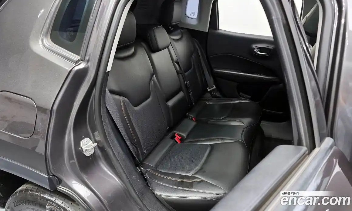 Jeep Compass 2018 2.4 гидро в Москве № 232397, фото 12