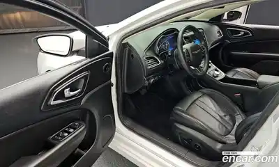 Chrysler 200 2015 2.4 гидро в Москве № 248971, миниатюра 11
