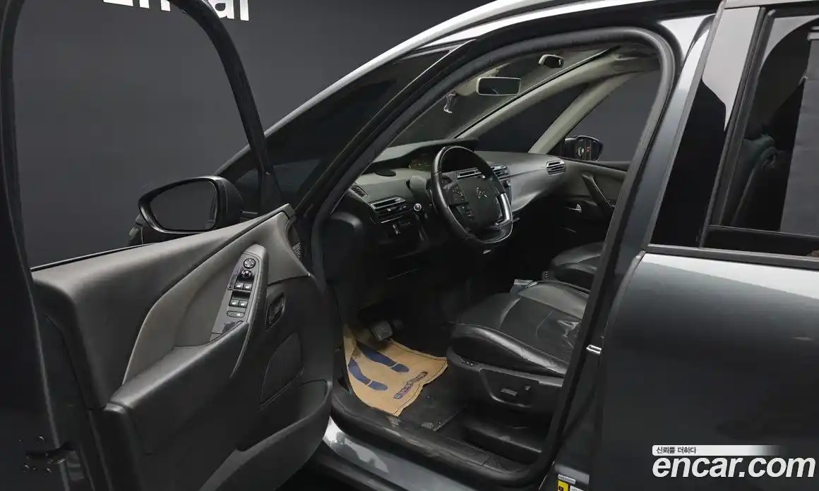 Citroen C4 Picasso 2015 2.0 гидро в Москве № 256826, фото 10