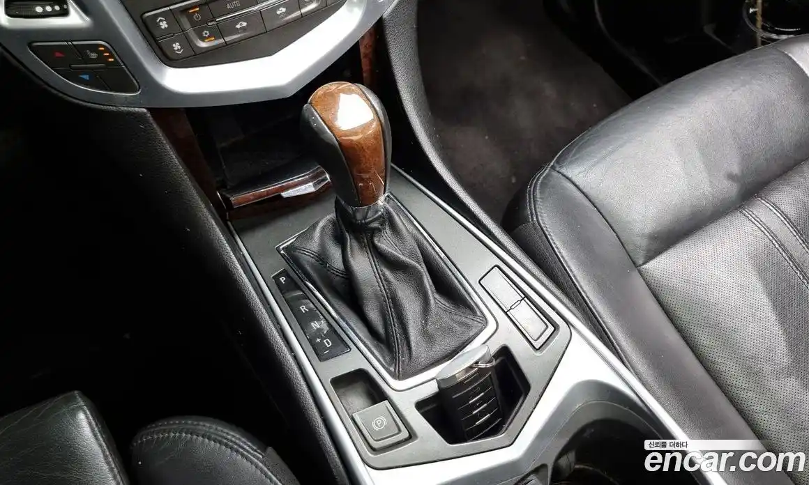 Cadillac SRX 2010 3.0 гидро в Москве № 285578, фото 9
