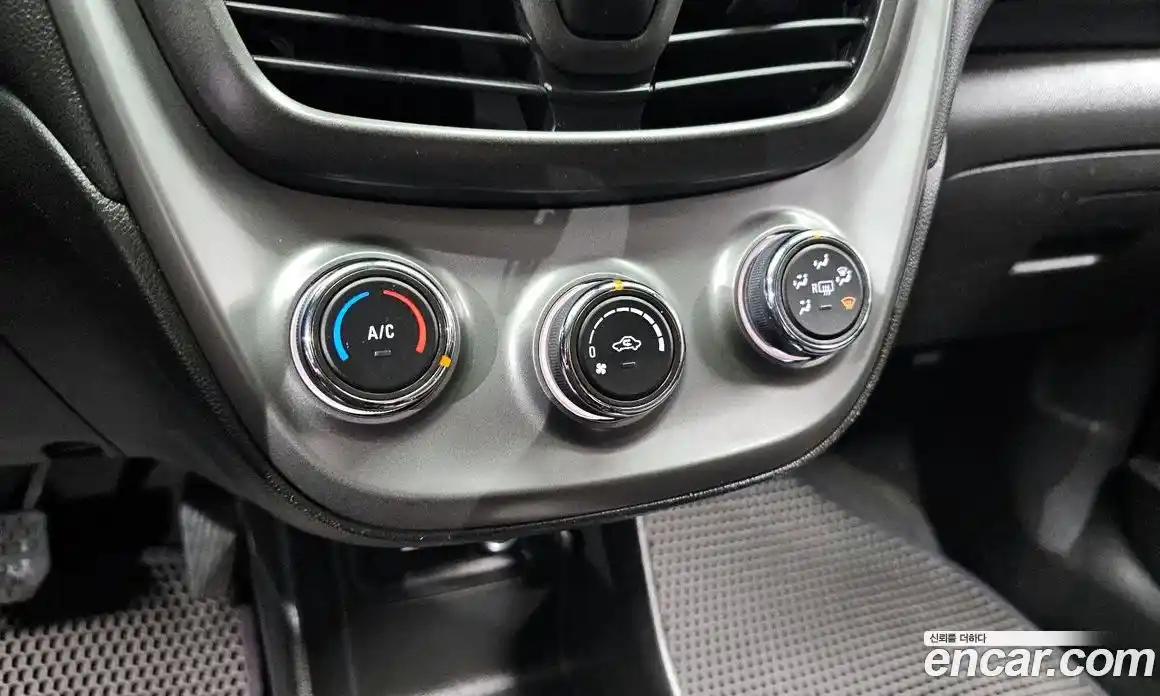 Chevrolet Spark 2018 1.0 гидро в Москве № 40612, фото 16
