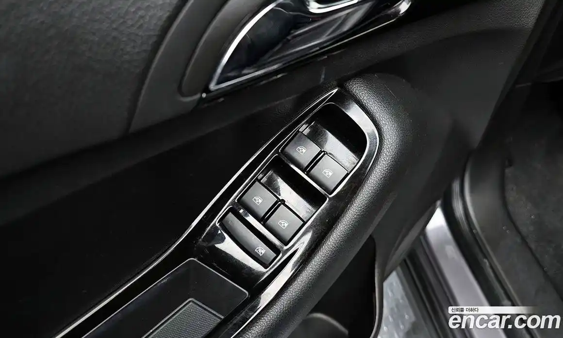 Chevrolet Orlando 2014 2.0 гидро в Москве № 42043, фото 13