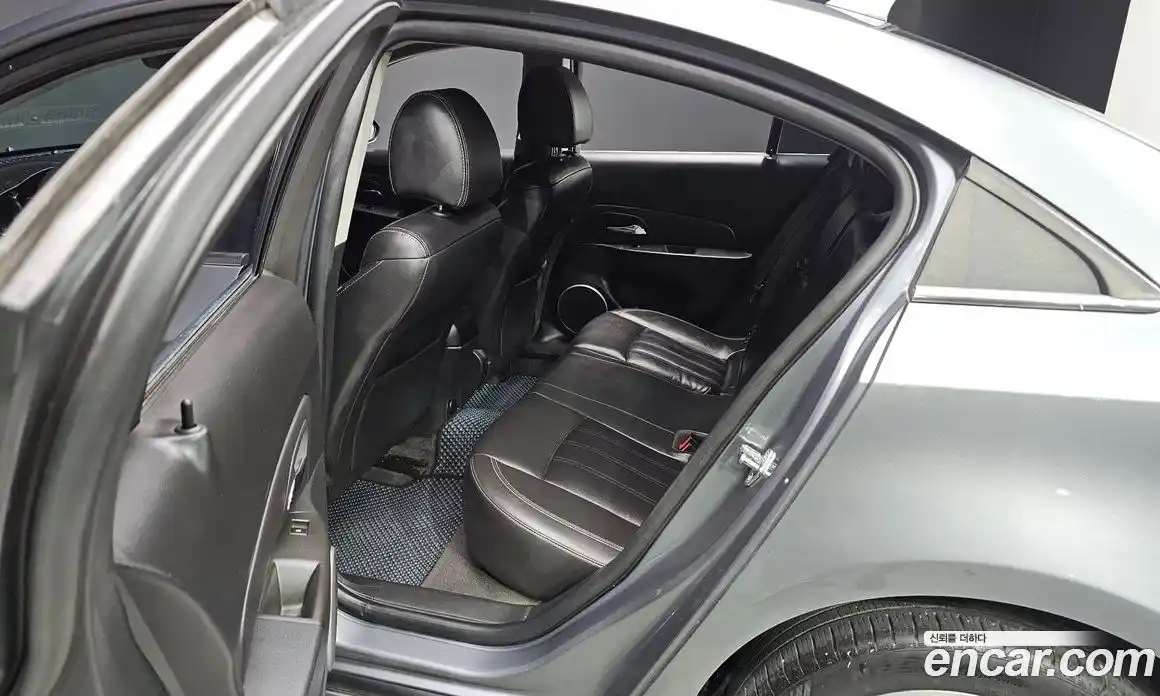 Chevrolet Cruze 2015 1.4 гидро в Москве № 79638, фото 11