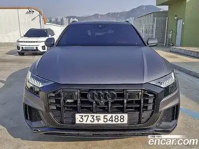 Audi SQ8, 2021