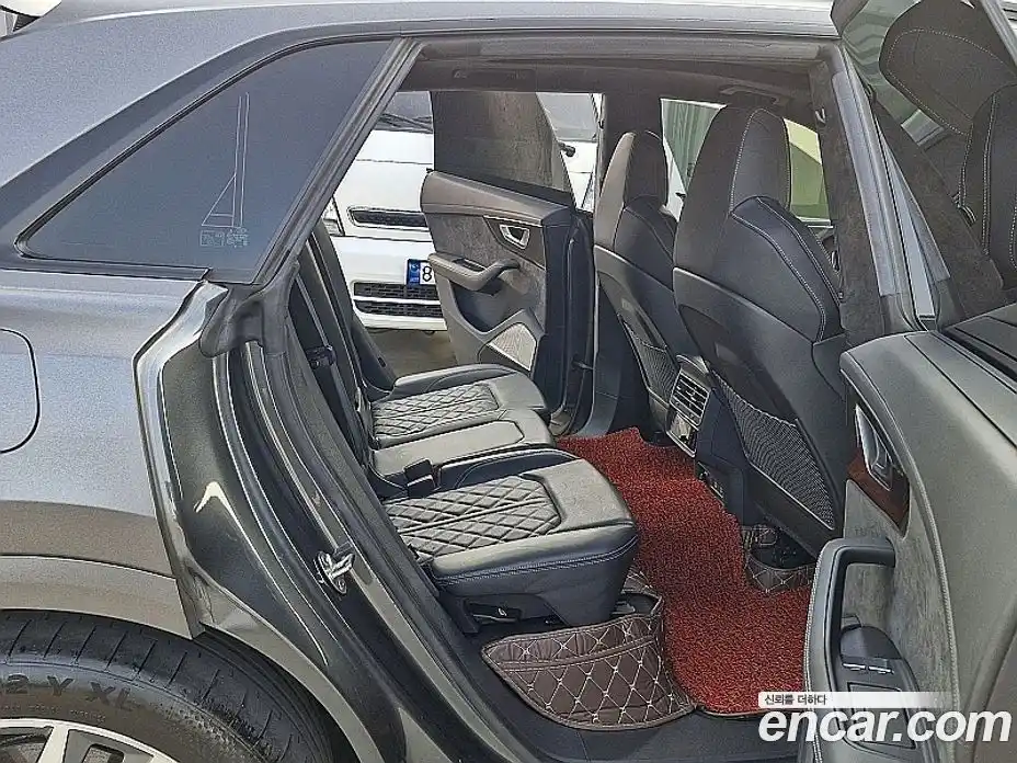 Audi SQ8 2021 4.0 гидро в Москве № 971242, фото 18