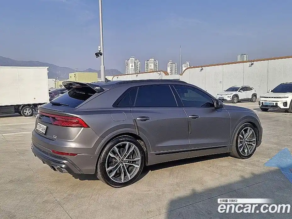 Audi SQ8 2021 4.0 гидро в Москве № 971242, фото 4