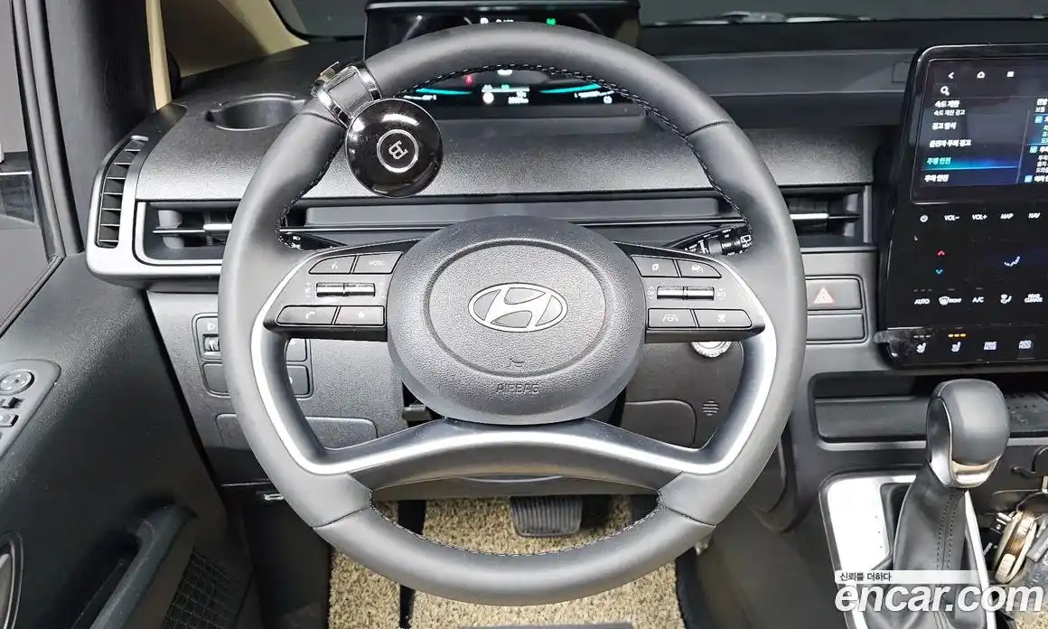 Hyundai Staria 2024 1.6 гидро в Москве № 109033, фото 14