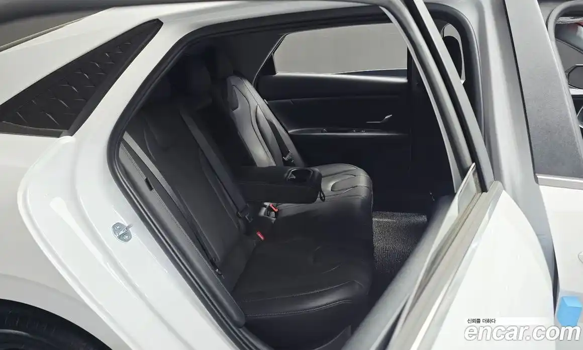 Hyundai Avante 2025 1.6 гидро в Москве № 2049670, фото 16
