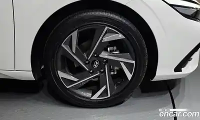 Hyundai Avante 2025 1.6 гидро в Москве № 2049670, миниатюра 7