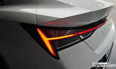 Hyundai Avante 2025 1.6 гидро в Москве № 2049670, миниатюра 9