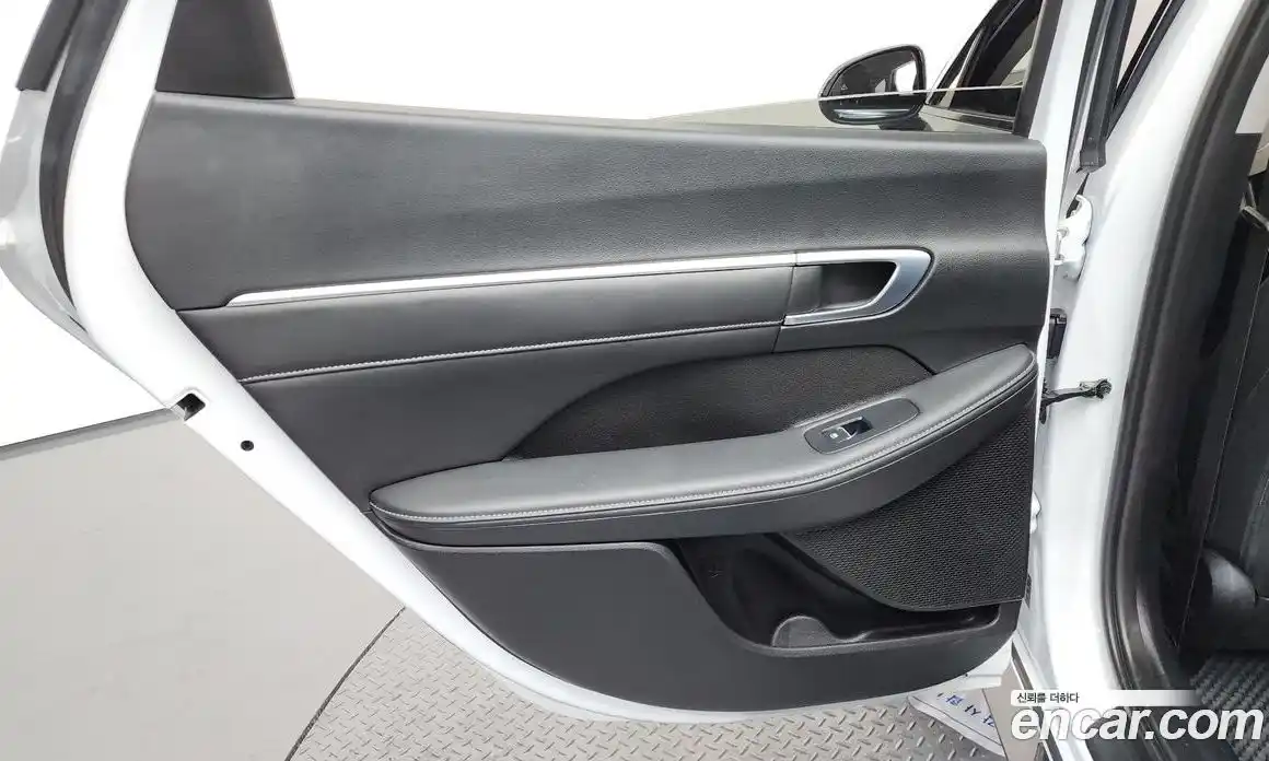 Hyundai Sonata 2025 2.0 гидро в Москве № 2050056, фото 15