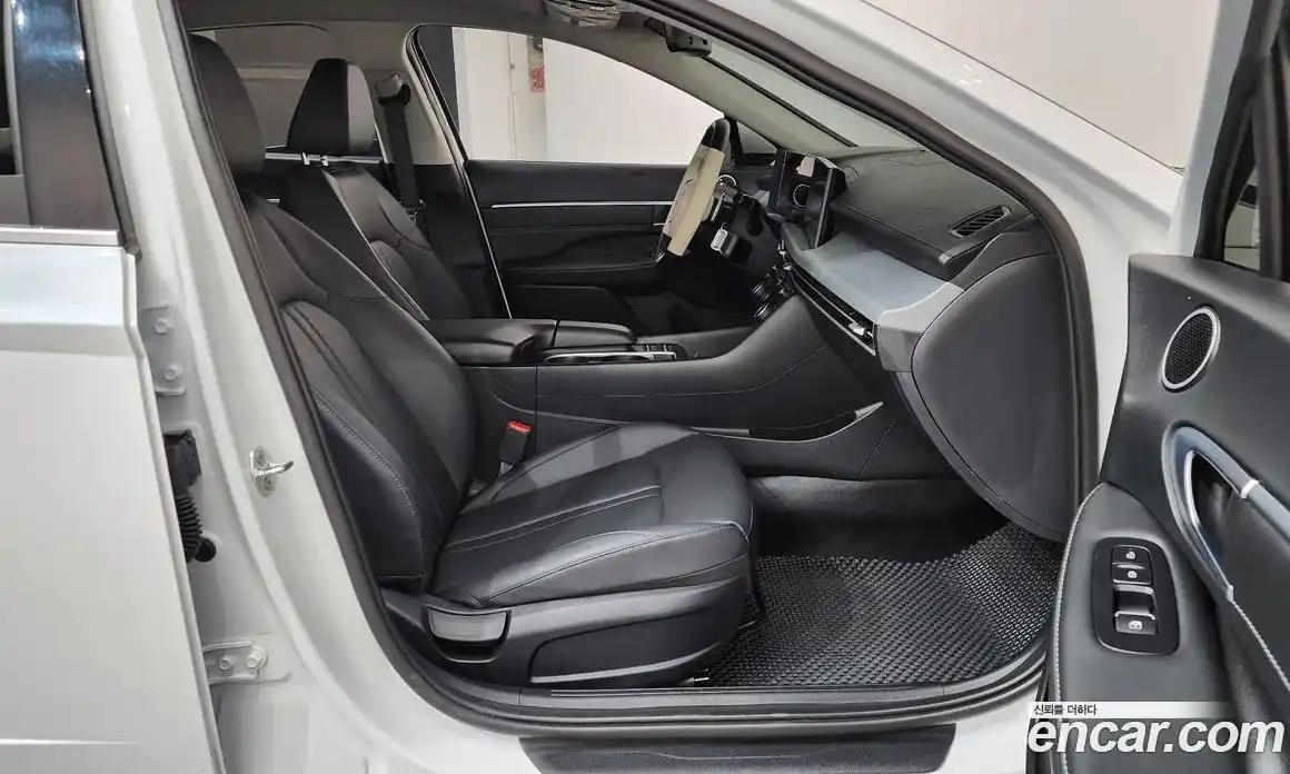 Hyundai Sonata 2025 2.0 гидро в Москве № 2050056, фото 16