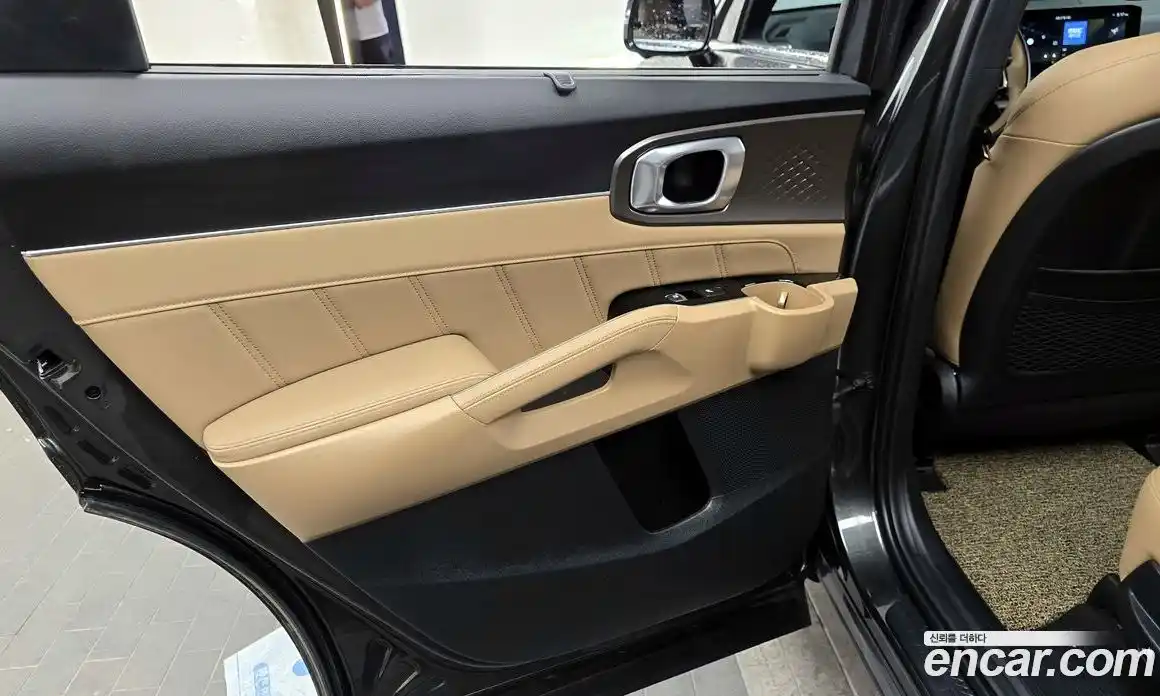 Kia Sorento 2023 1.6 гидро в Москве № 2050916, фото 15
