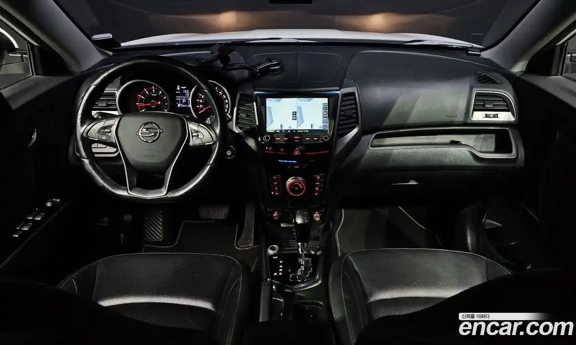 SsangYong TIBOLI 2017 1.6 гидро в Москве № 2052593, фото 7