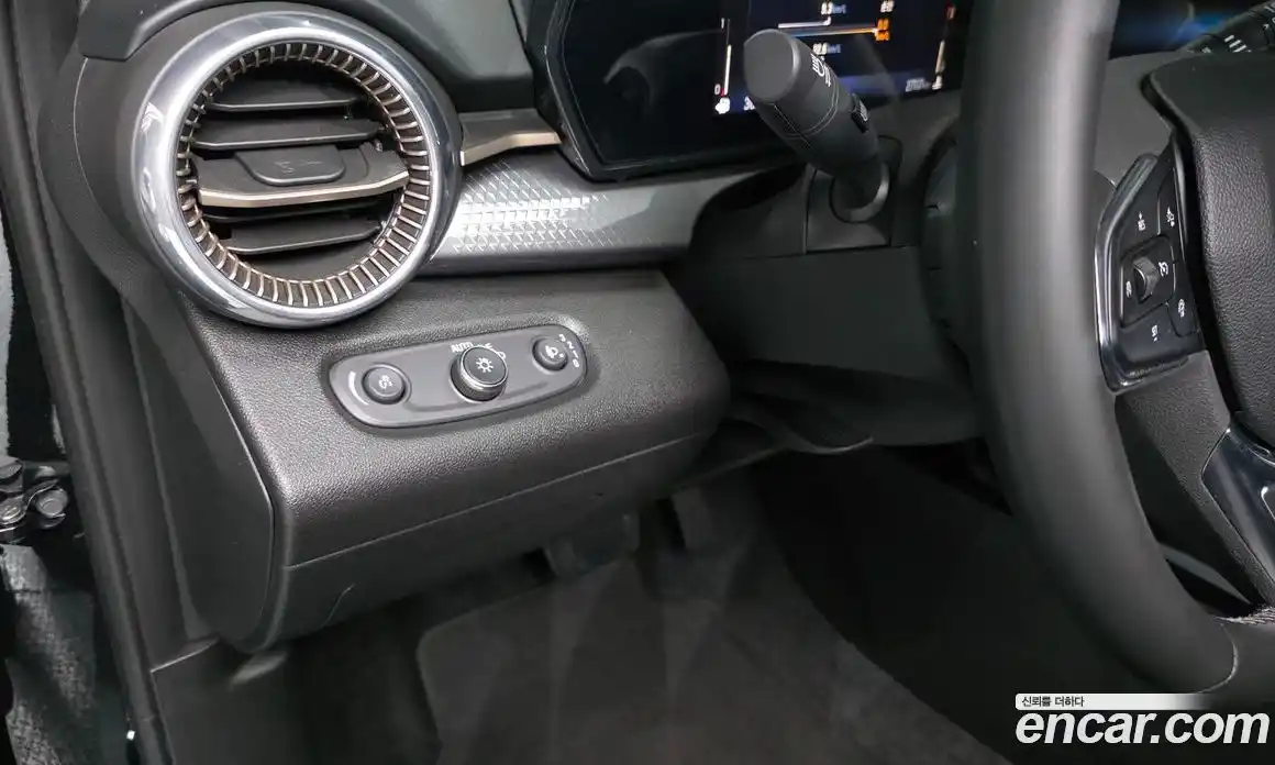 Chevrolet Trax 2023 1.2 гидро в Москве № 2052951, фото 28