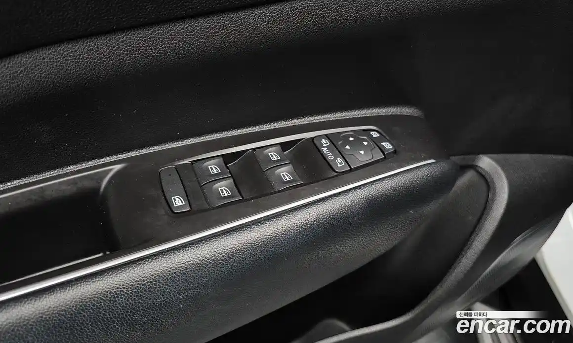 Renault QM6 2021 2.0 гидро в Москве № 2054041, фото 23