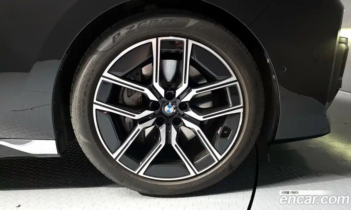 BMW 7-Series 2023 3.0 гидро в Москве № 2056659, фото 31