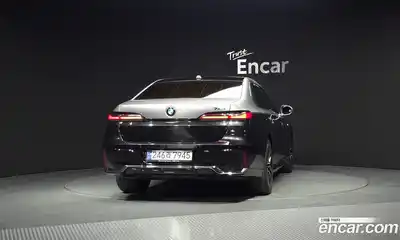 BMW 7-Series 2023 3.0 гидро в Москве № 2056659, миниатюра 4