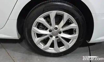 Audi A6 2018 2.0 гидро в Москве № 2057384, миниатюра 7