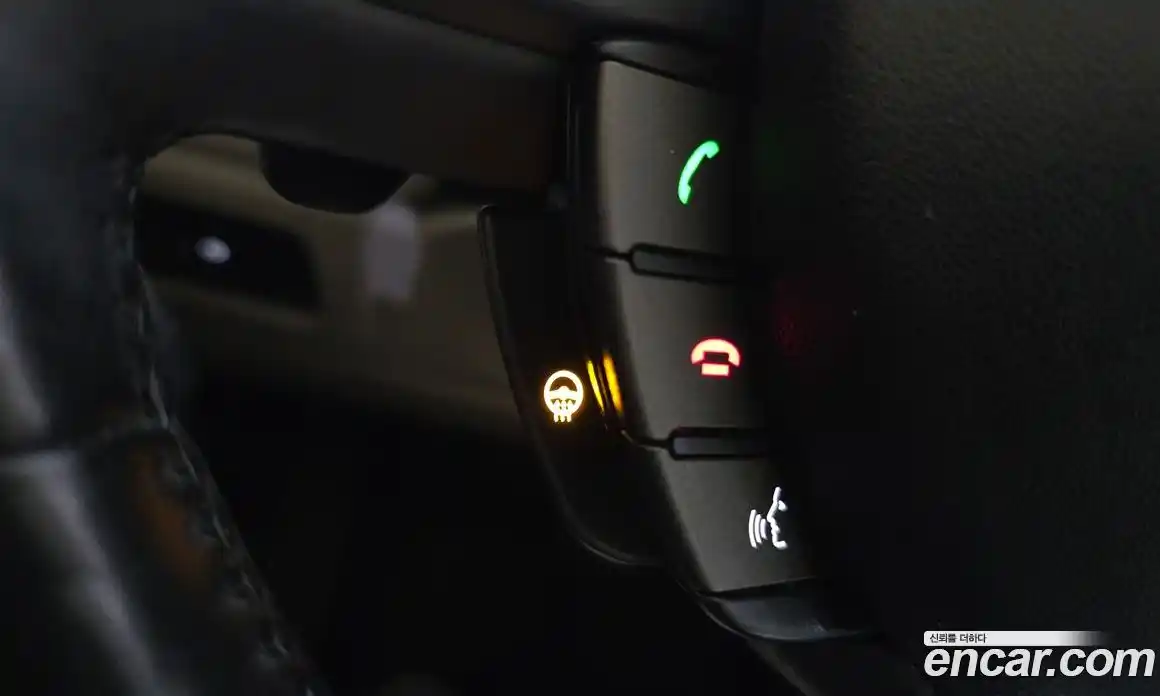 Land Rover Range-Rover Evoque 2017 2.0 гидро в Москве № 2058958, фото 16