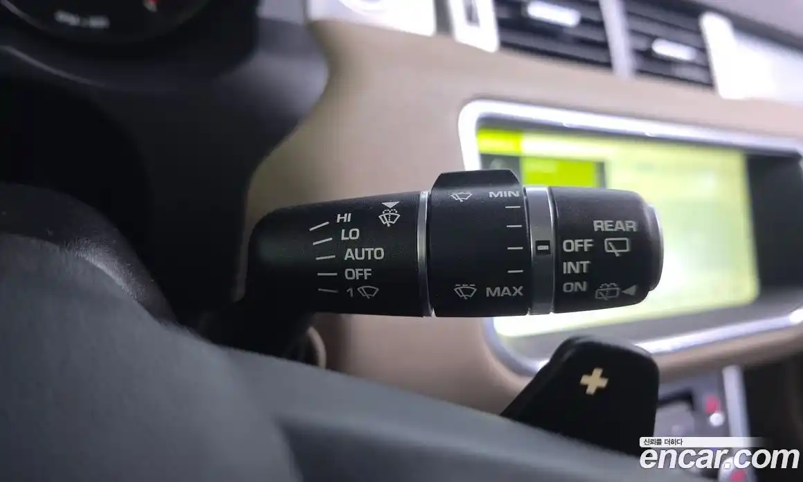 Land Rover Range-Rover Evoque 2017 2.0 гидро в Москве № 2058958, фото 18
