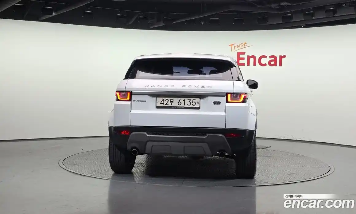 Land Rover Range-Rover Evoque 2017 2.0 гидро в Москве № 2058958, фото 4