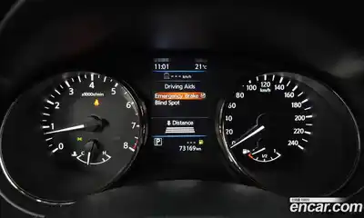 Nissan X-Trail 2018 2.5 гидро в Москве № 2065548, миниатюра 11