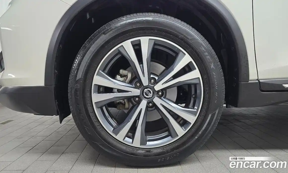 Nissan X-Trail 2018 2.5 гидро в Москве № 2065548, фото 5