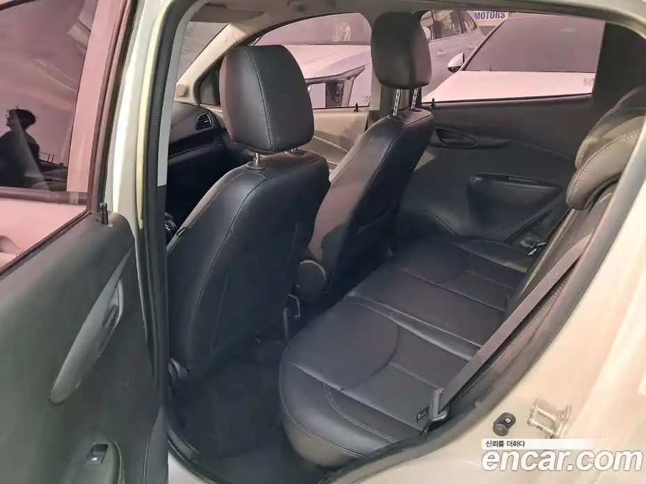 Chevrolet Spark 2016 1.0 гидро в Москве, фото 7