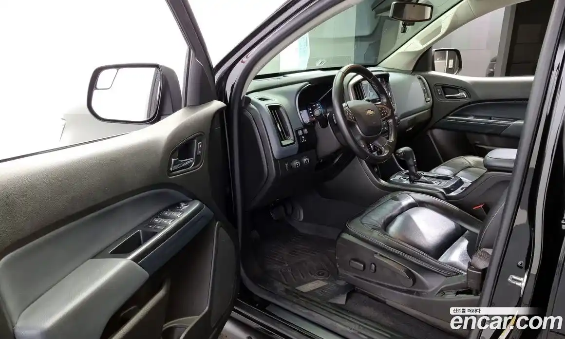 Chevrolet Colorado 2020 3.6 гидро в Москве № 85108, фото 11