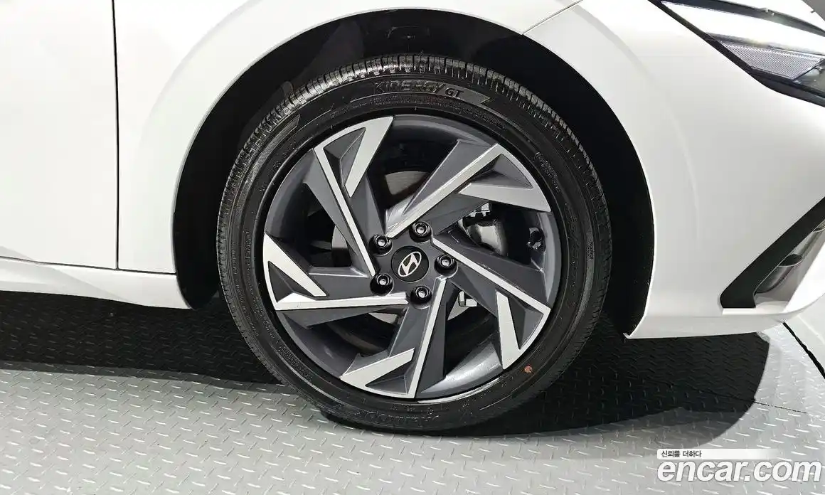 Hyundai Avante 2026 1.6 гидро в Москве № 2122795, фото 7
