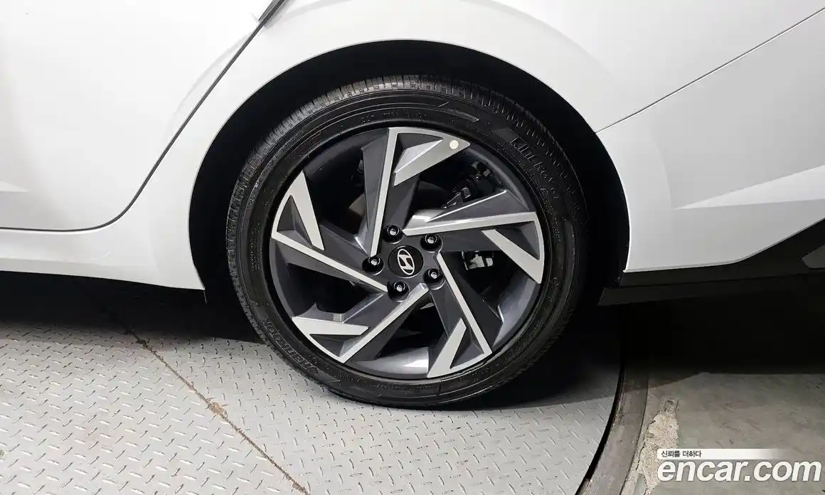 Hyundai Avante 2025 1.6 гидро в Москве № 2122797, фото 7