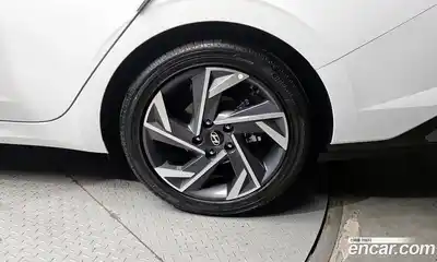 Hyundai Avante 2025 1.6 гидро в Москве № 2122797, миниатюра 7