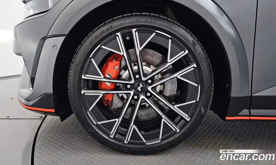 Hyundai Ioniq 5 2025 0.1 гидро в Москве № 2122799, фото 4