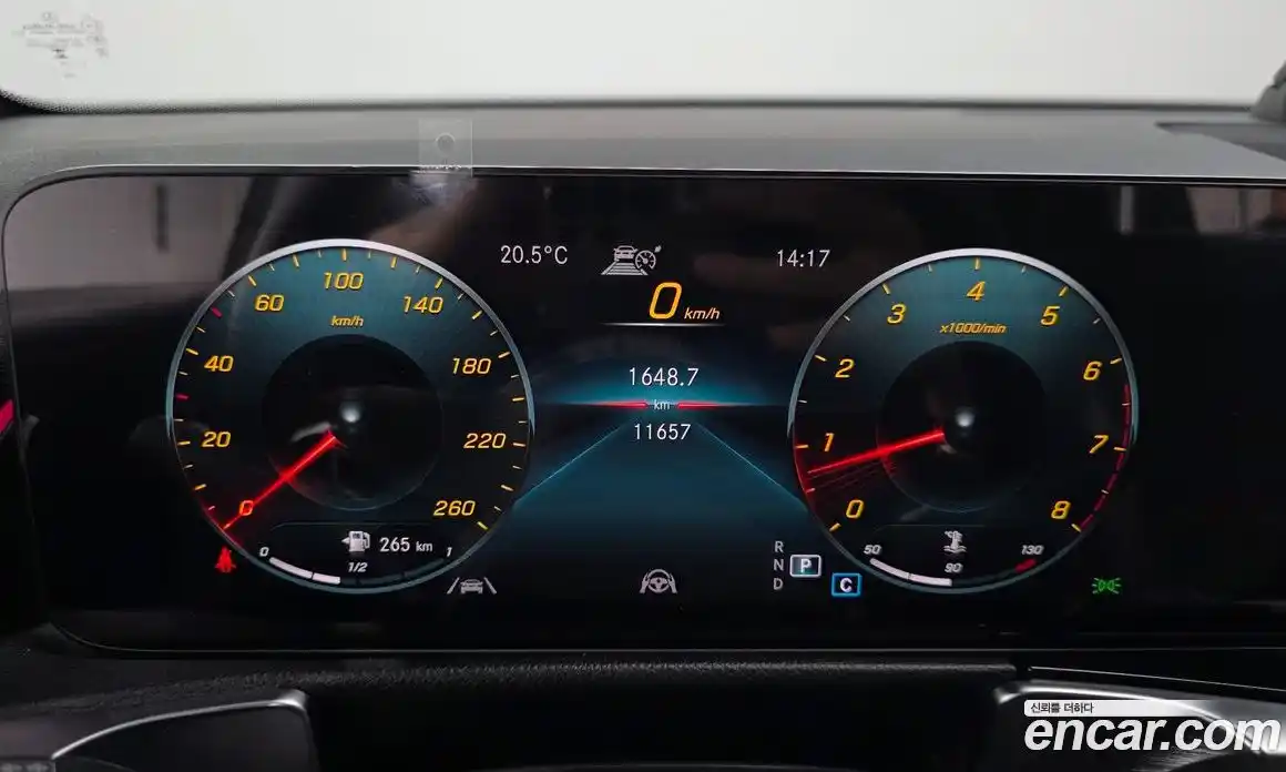 Mercedes-Benz GLB-Class 2023 2.0 гидро в Москве № 2122833, фото 8