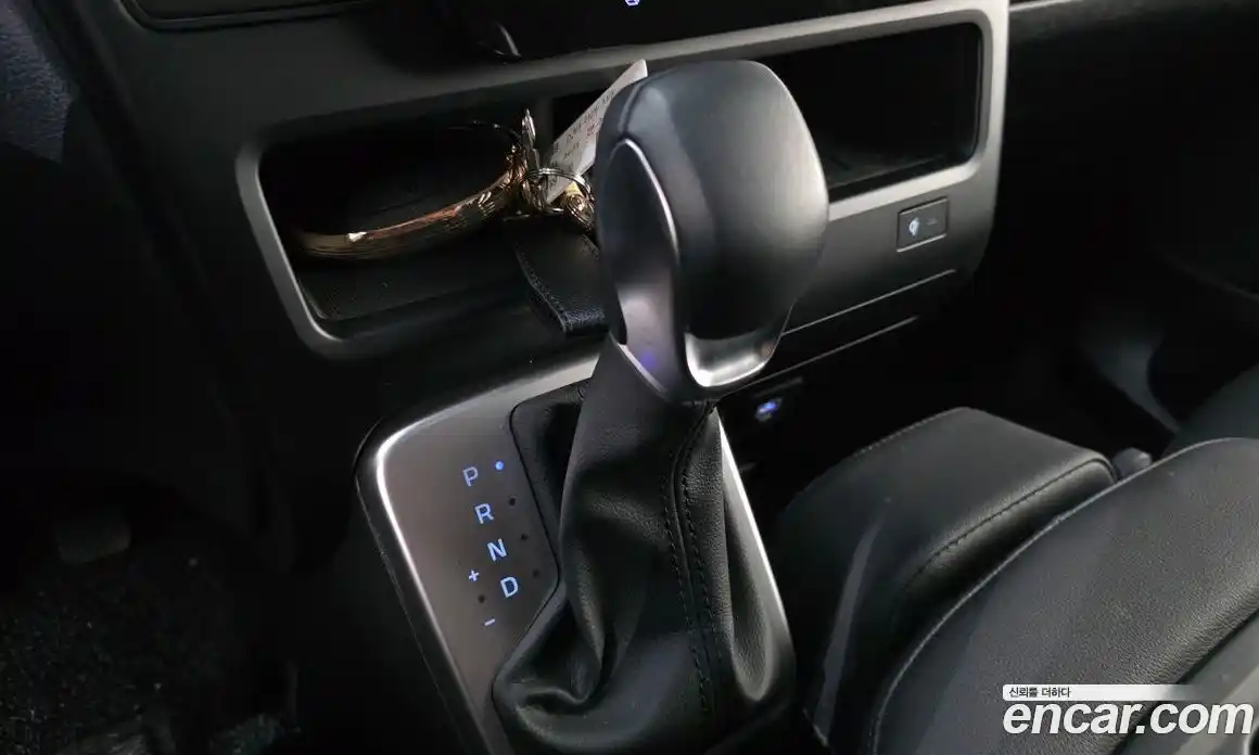 Hyundai Staria 2025 3.5 гидро в Москве № 2122844, фото 12
