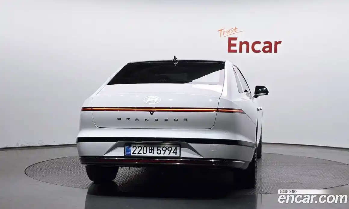 Hyundai Grandeur 2026 2.5 гидро в Москве № 2122876, фото 3