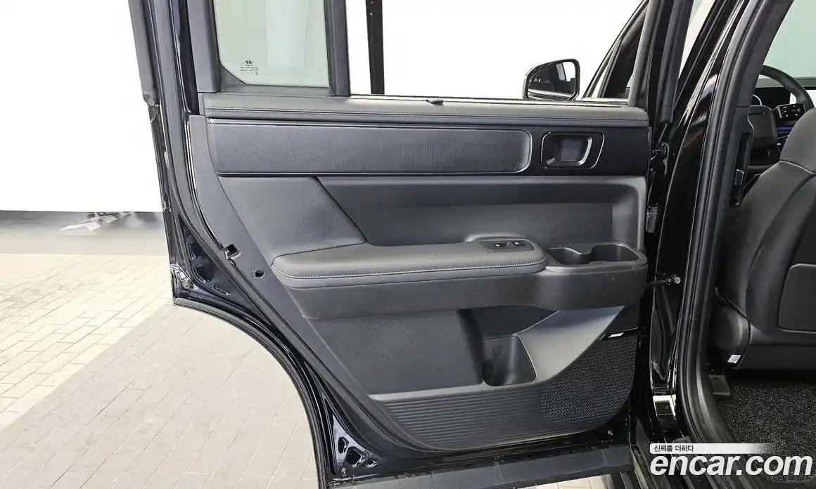 Hyundai Santa Fe 2025 2.5 гидро в Москве № 2122877, фото 15