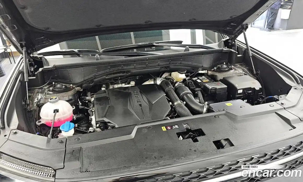 Hyundai Santa Fe 2025 2.5 гидро в Москве № 2122877, фото 6