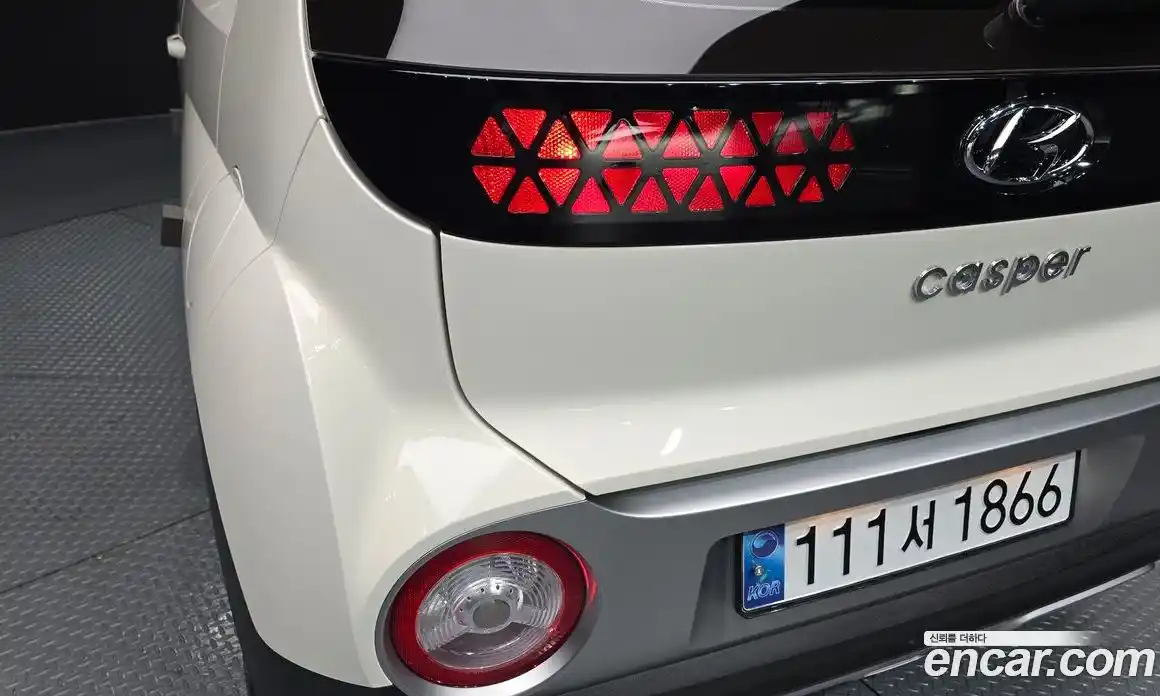 Hyundai Casper 2024 1.0 гидро в Москве № 2122880, фото 9
