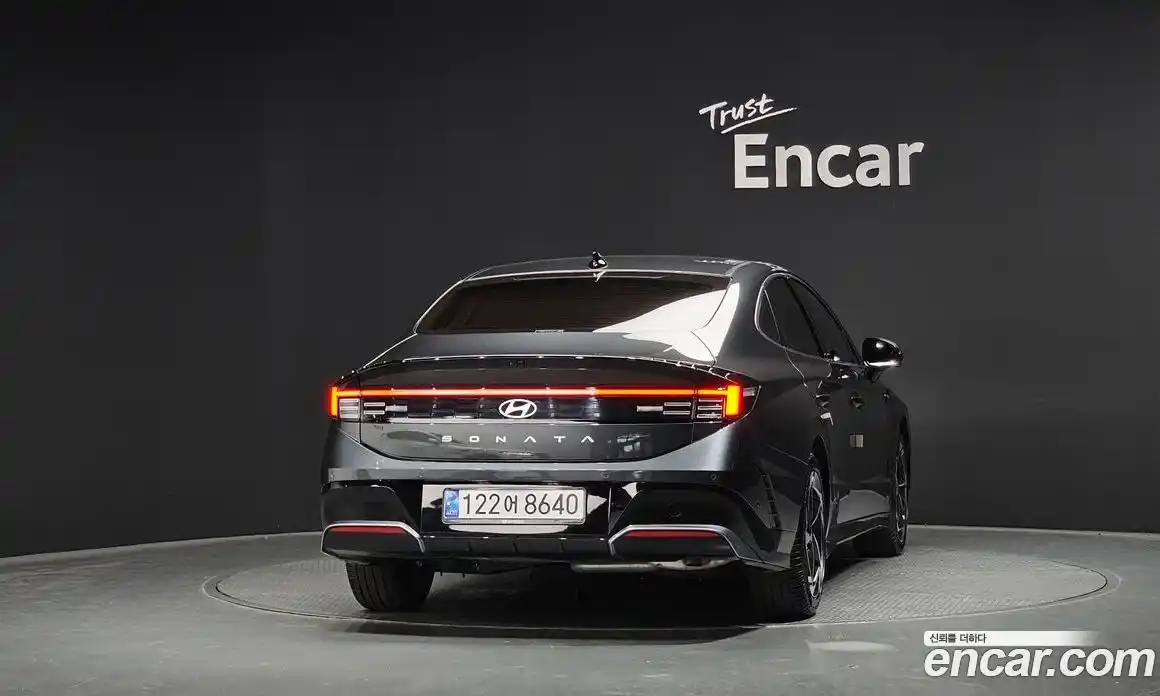Hyundai Sonata 2024 1.6 гидро в Москве № 2122891, фото 4