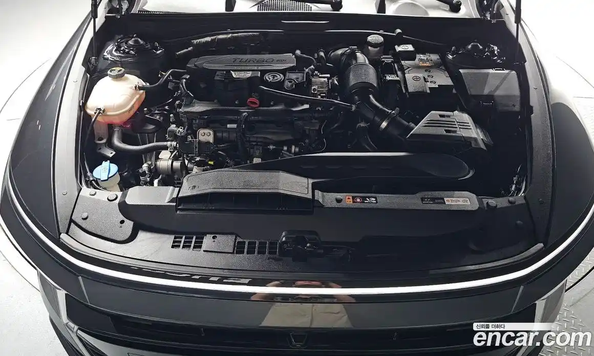 Hyundai Sonata 2024 1.6 гидро в Москве № 2122891, фото 6