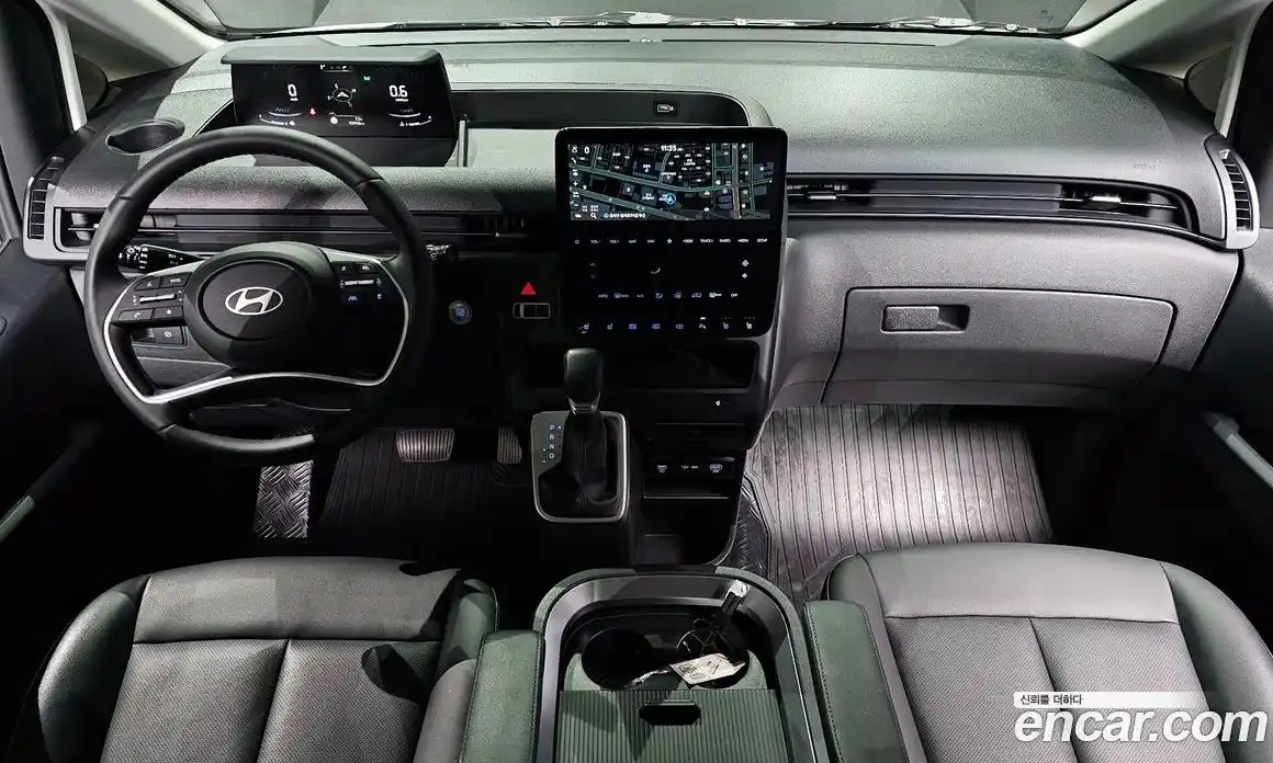 Hyundai Staria 2025 3.5 гидро в Москве № 2122914, фото 10