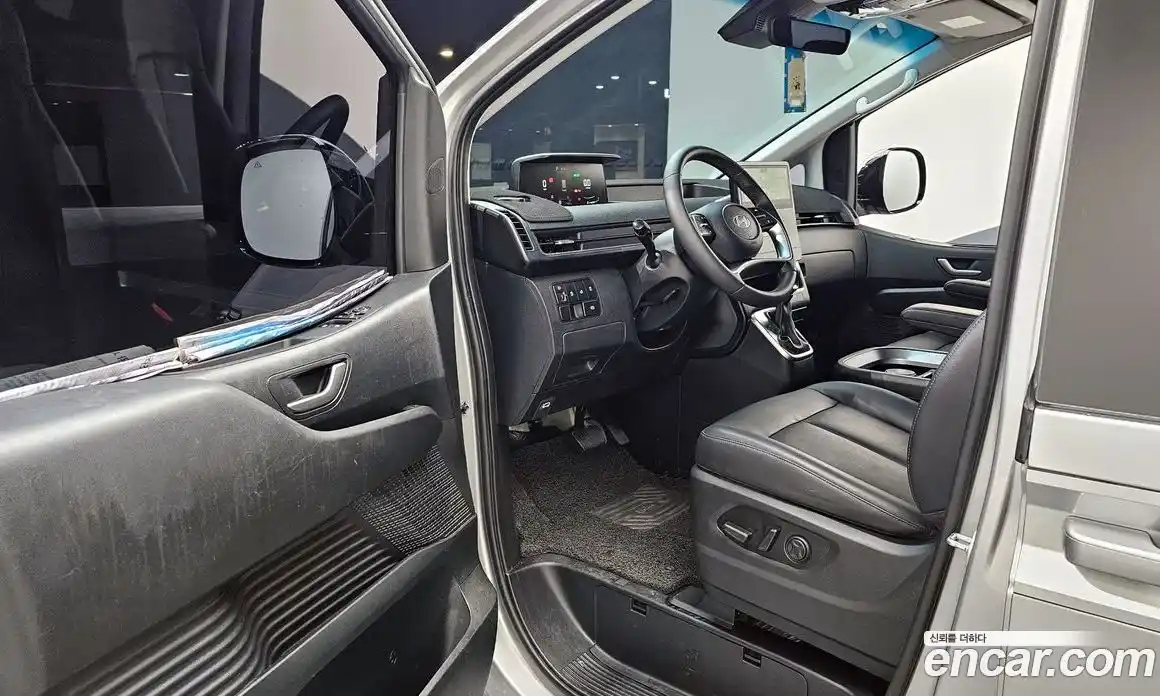 Hyundai Staria 2025 2.2 гидро в Москве № 2122931, фото 10