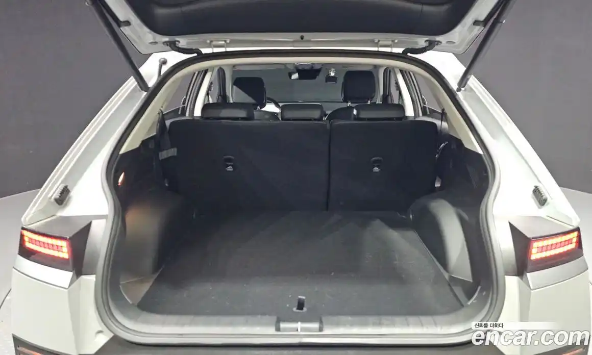 Hyundai Ioniq 5 2023 0.1 гидро в Москве № 2122939, фото 26