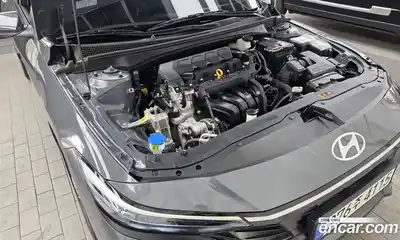 Hyundai Avante 2023 1.6 гидро в Москве № 2122940, миниатюра 6