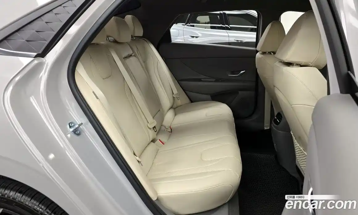 Hyundai Avante 2025 1.6 гидро в Москве № 2122949, фото 17