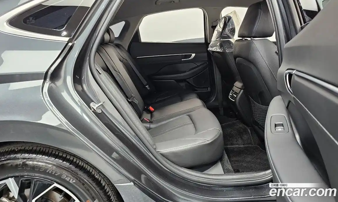 Hyundai Sonata 2023 2.0 гидро в Москве № 2122984, фото 11