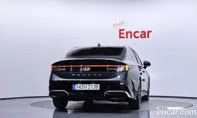 Hyundai Sonata 2023 2.0 гидро в Москве № 2122984, миниатюра 4